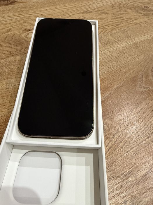 Iphone 16 pro 128GB Gwarancja nr.8