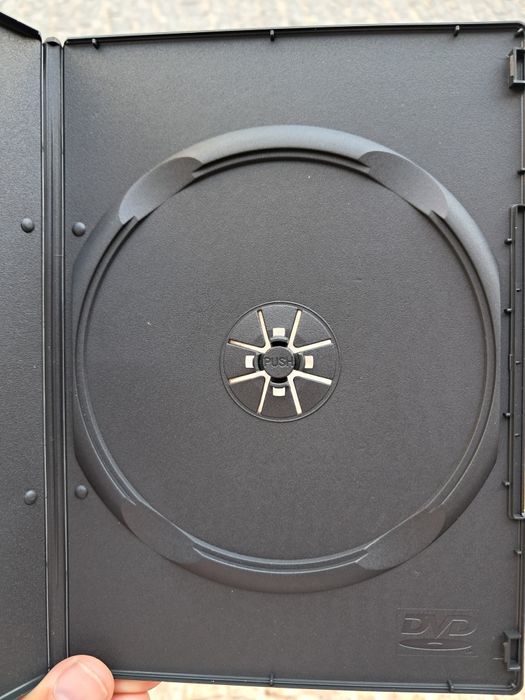 Mais 100 Capas da dvd / cd / cassetes video