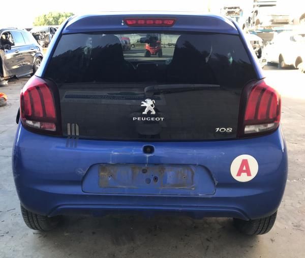 Para peças PEUGEOT 108