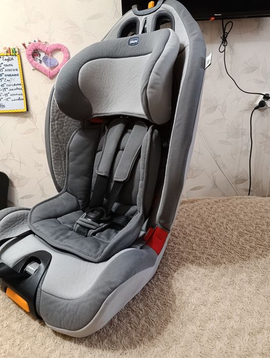 Автокрісло Chicco Gro-up 1-2-3