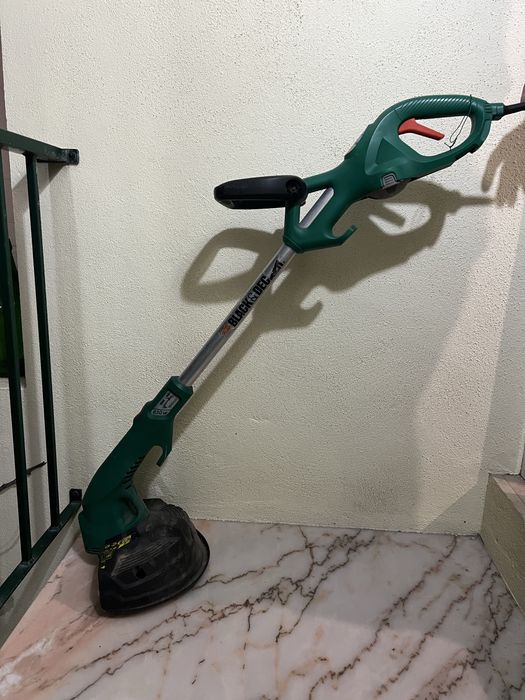 Aparador de relva black and decker