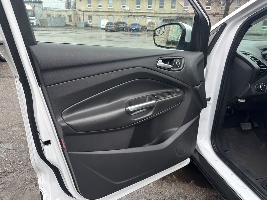 Ford Escape 2019 2,5