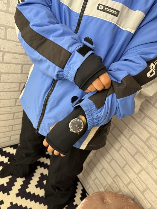 Крутий лижний/сноубордичний костюм Belowzero