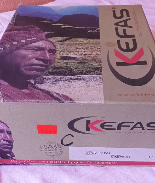 Buty trekkingowe trapery Kefas r. 37