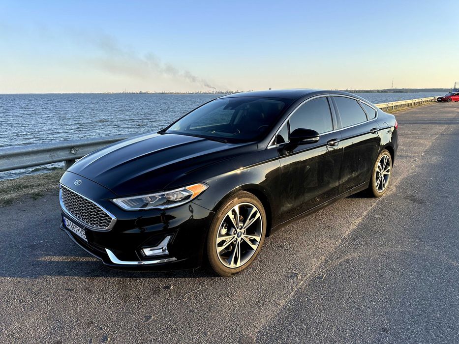 Ford Fusion 2019 VIN 3FA6P0K92KR271166 фото оголошення 2 з 12