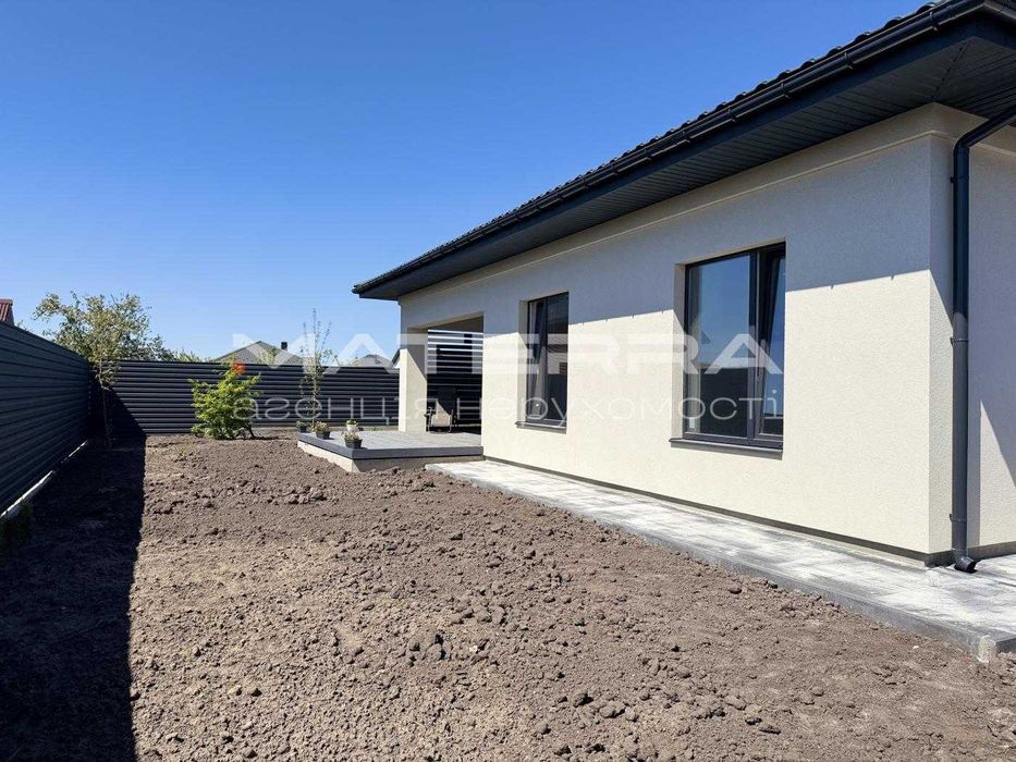 Продаж будинку 100м2 ділянка 5 соток біля школи ЮКСА Нове село