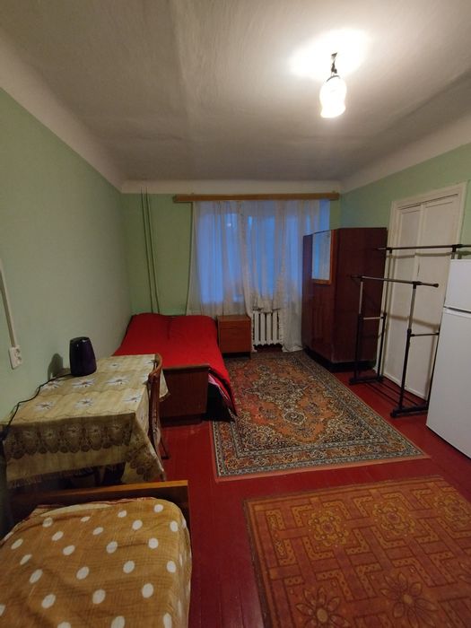 Оренда кімнати в гуртожитку