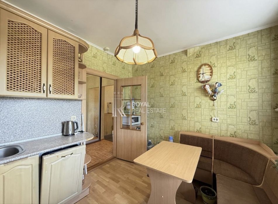 Продаж 1кім квартири Святошинський район, Олевська, 7
