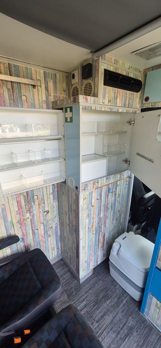 Autocaravana Mercedes Sprinter 315CDi 150cv de 2007 com 6 Lugares