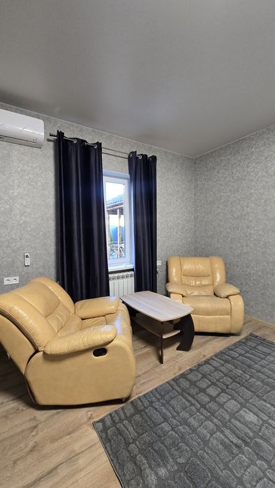 Оренда будинку на б. Шевченка