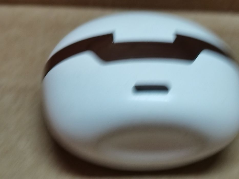 Słuchawki bezprzewodowe douszne J97