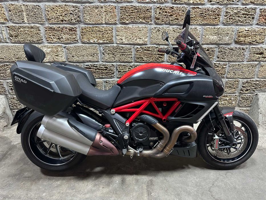Ducati Diavel Carbon