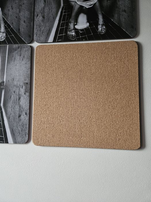 Подложки под тарелки.