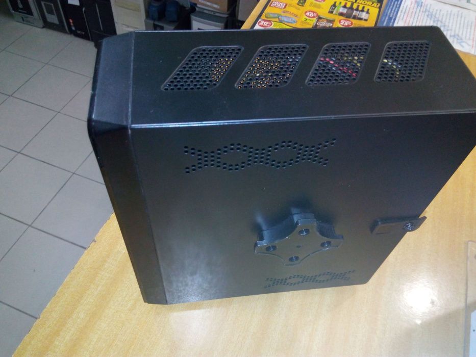 Para venda uma Mini Torre Fujitsu i5, pré montada