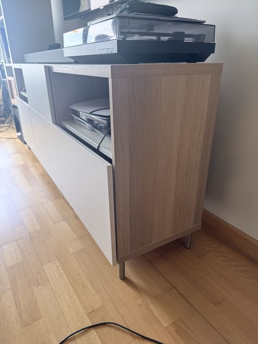 Movel de TV com gavetas