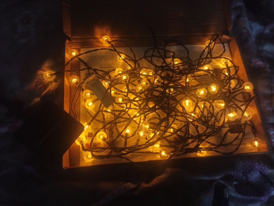 Гірлянда вулична Лампочки від сонячної панелі 10м