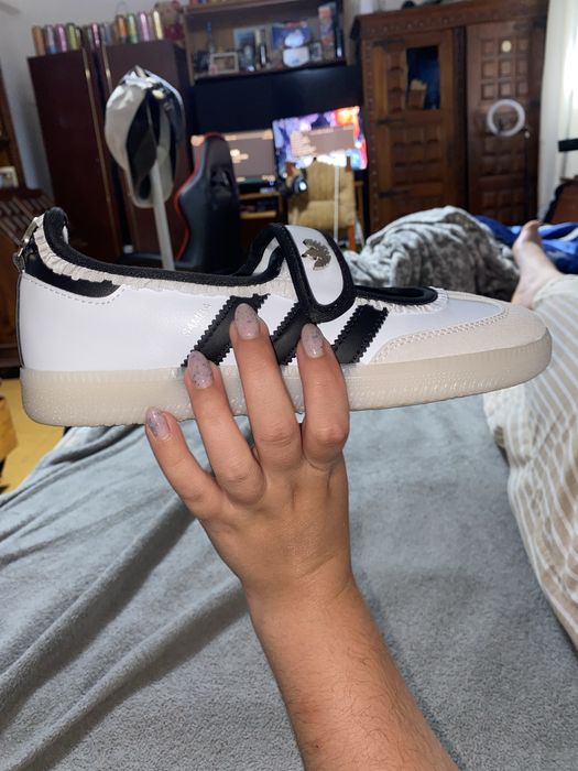 Sabrinas adidas samba jane