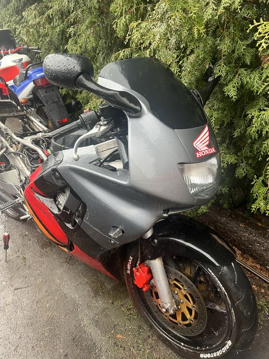 Honda cbr 600 f3 silnik licznik gazniki owiewki czasza lagi akrapovic