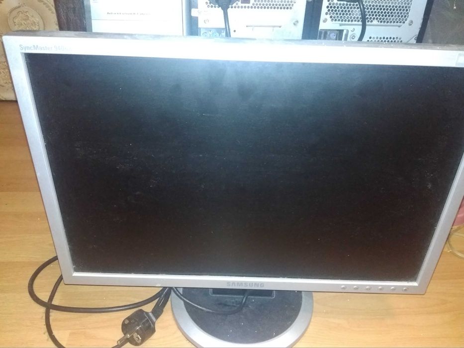Продам монітор 19 дюймів