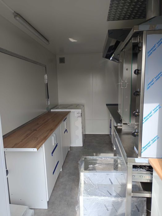 Przyczepa gastronomiczna- Kurczak z rożna