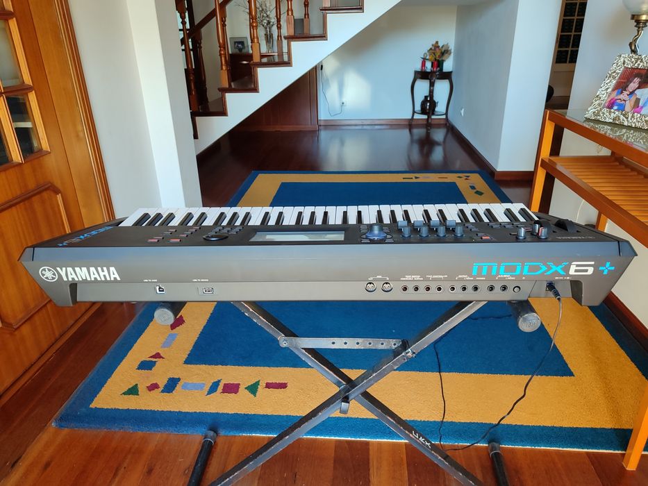 Yamaha MODX 6+ (Plus)