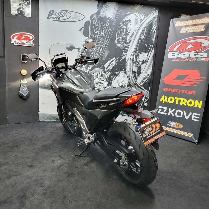 Honda NC 750X 2021