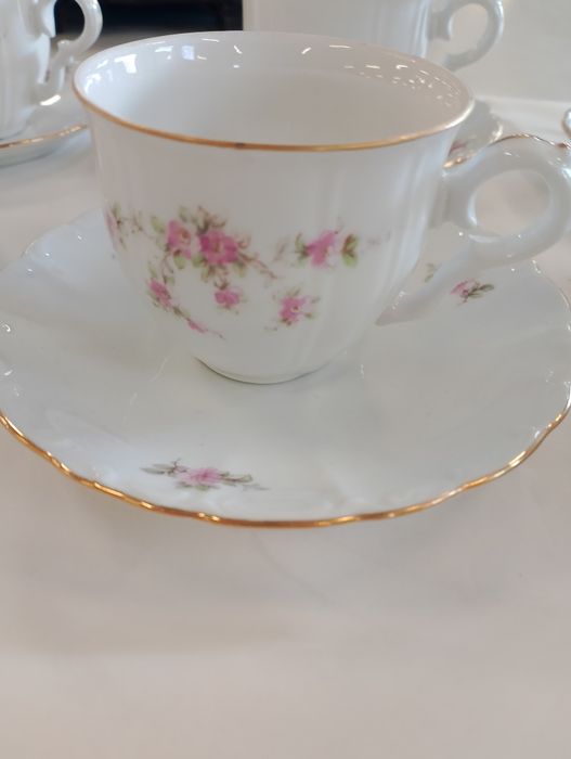 Stara filiżanka M.Z.  Filiżanki Altrohlau porcelana czechosłowacka