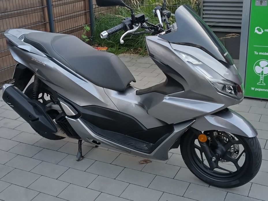 HONDA PCX 125. 22 Rok.
