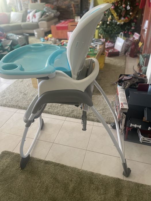 Cadeira evolutiva de refeicao