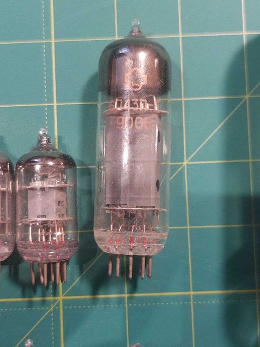 Набор радиоламп для аппаратуры