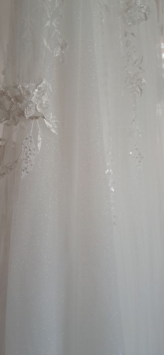 Suknia ślubna litera A