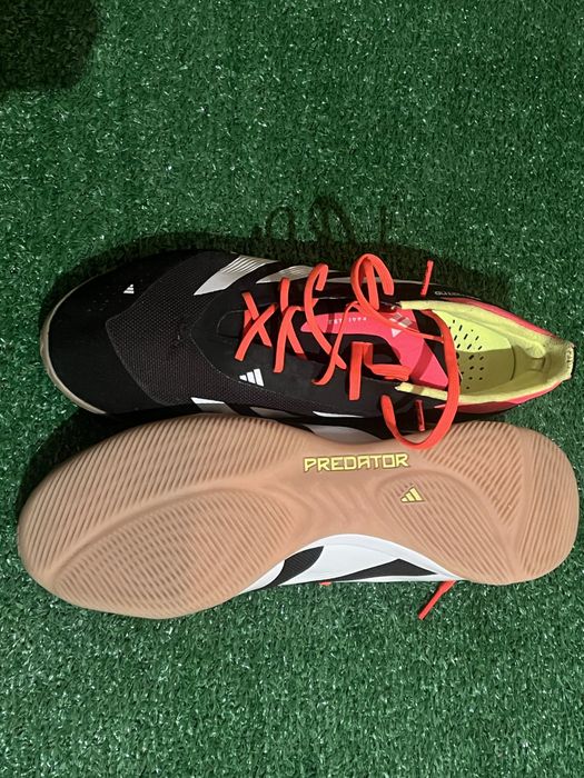 Футзалки Адідас