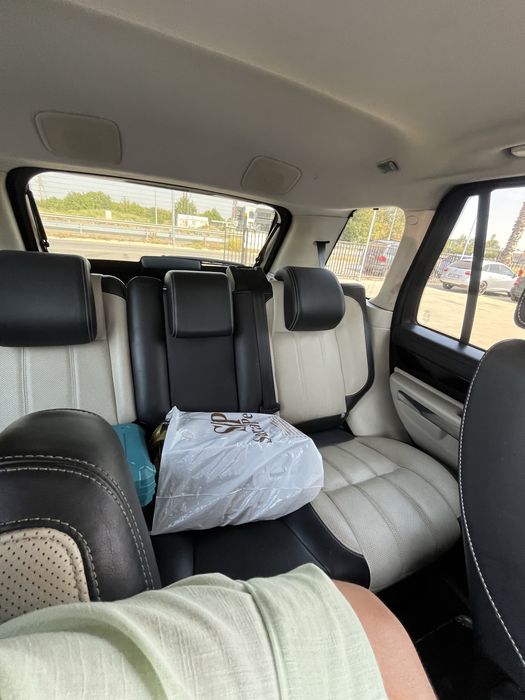 Range rover sport 2011