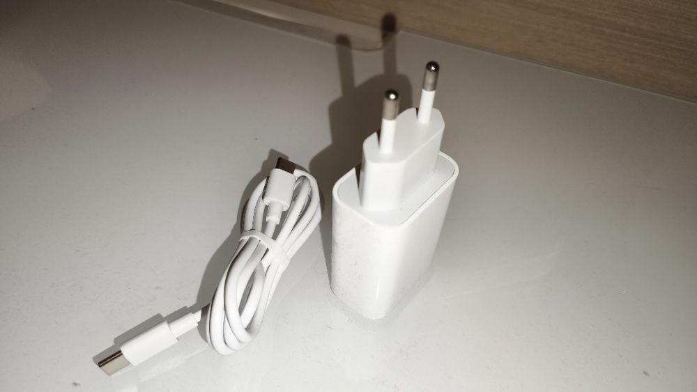 Carregador telemovel