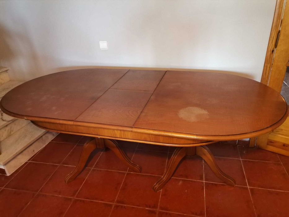 mesa de jantar, extensível e 6 cadeiras em madeira maciça