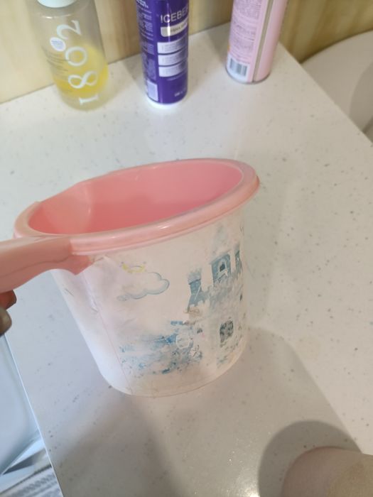 Лоточки відро ножі