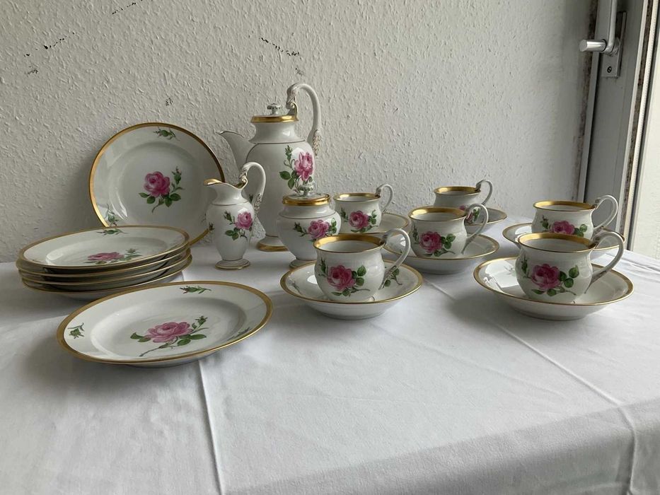 miśnia meissen serwis łabędzia szyja czerwona róża 21 szt. 6 os.