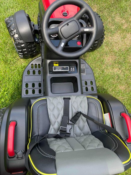 Duży Traktor na akumulator z Przyczepką Pilot Ciągnik elektryczny dla dzieci