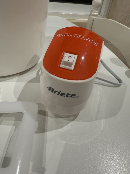 Ice Cream Maker64564403661442121