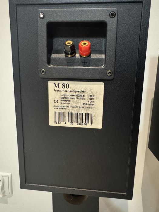 Głośniki podstawkowe Teufel M80 stojaki