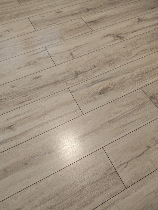 Panele podłogowe laminowane 129/19 cm