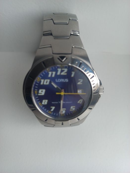 Relógio Lorus usado