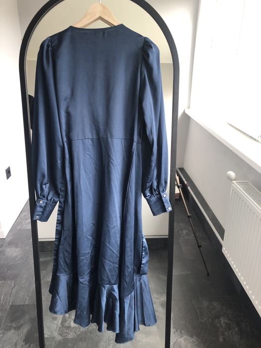 Плаття  Сукня атласне синє