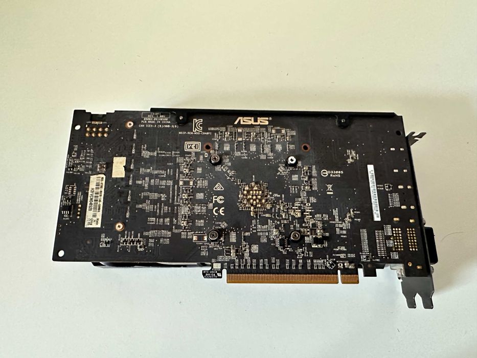 Відеокарта ASUS AMD Radeon RX 570 4Gb Strix OC GAMING
