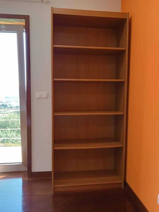 Mobília Quarto Completo (cama dupla, mesa cab., estante e secretária)