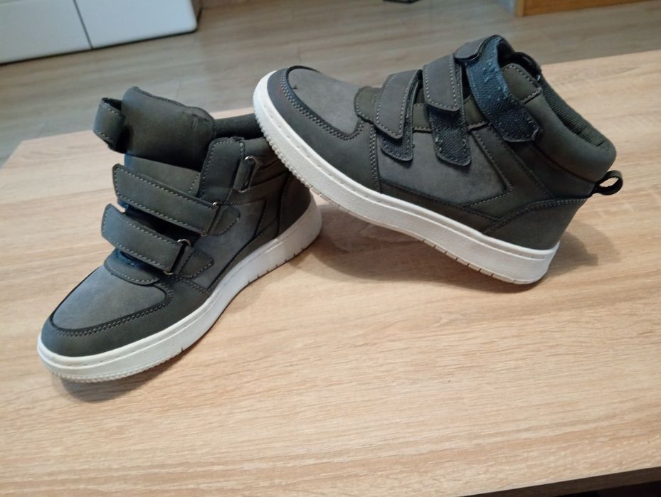 Buty chłopięce roz.34