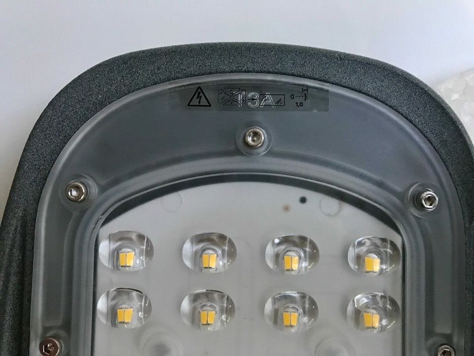 Польський вуличний світильник Kobi LED VESPA PRO | 40W | 4000K | IP66