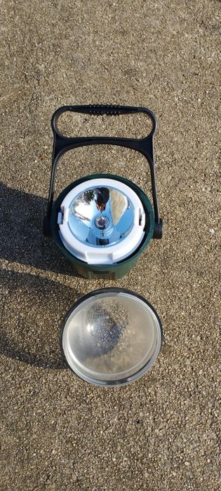 Lanterna para campismo ou outras actividades