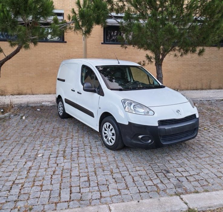 Citroen Berlingo 1.6 hdi 75cv 3 lugares ( RESERVADA )