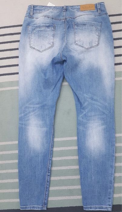 Spodnie jeansowe rozmiar 31 New Yorker Amisu